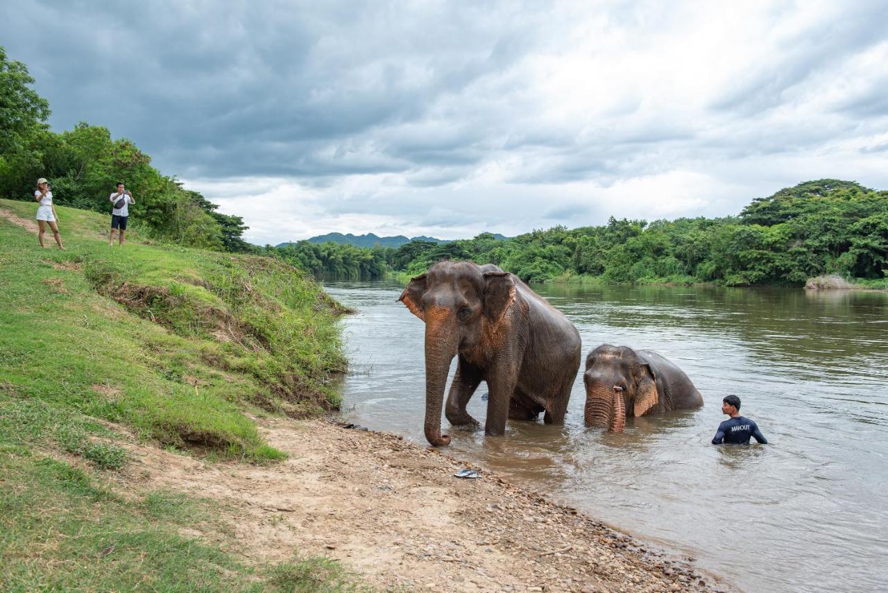 The Legacy River Kwai Resort Kanchanaburi Extérieur photo