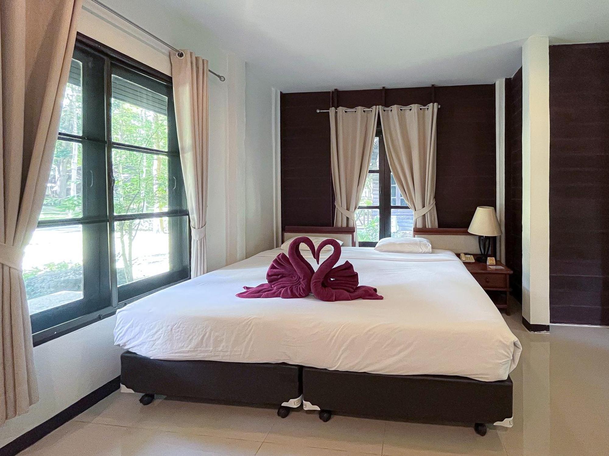 The Legacy River Kwai Resort Kanchanaburi Chambre photo